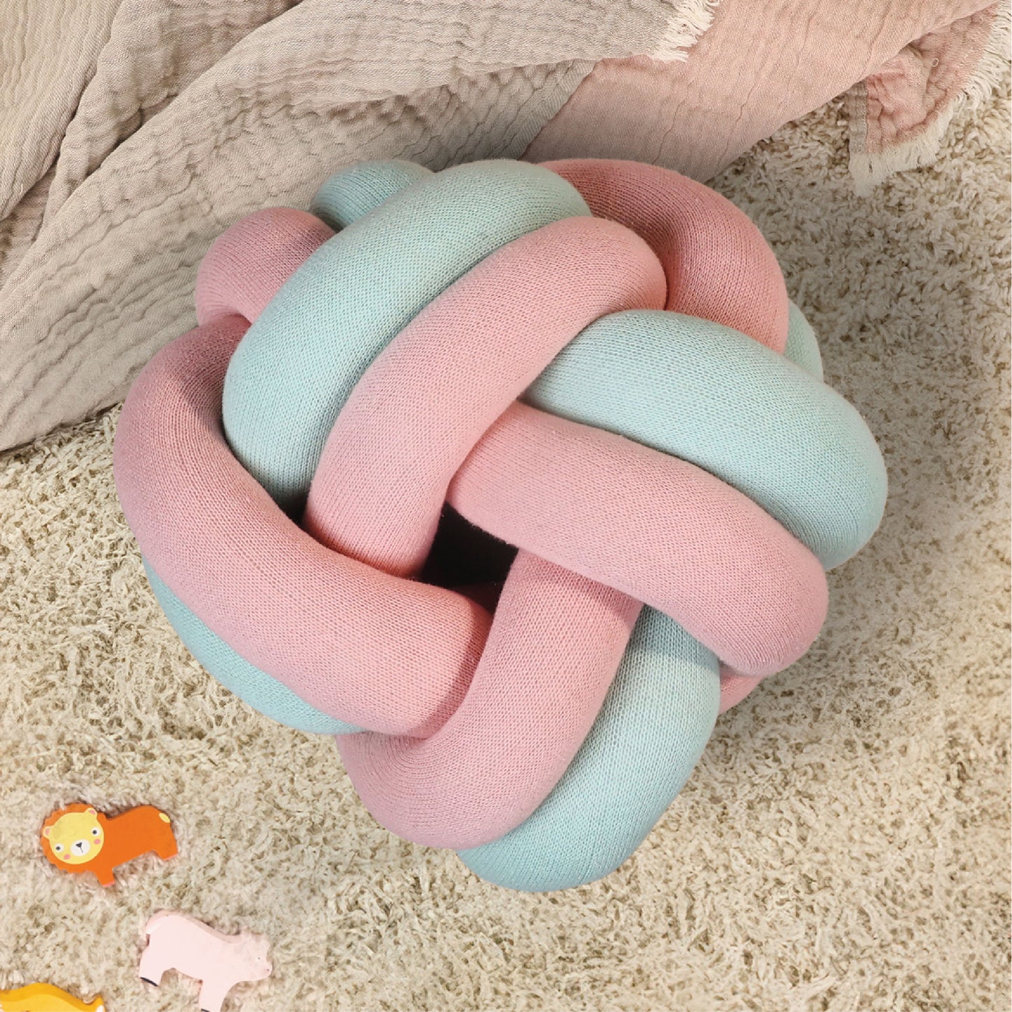 Ball shaped cushion or pillow