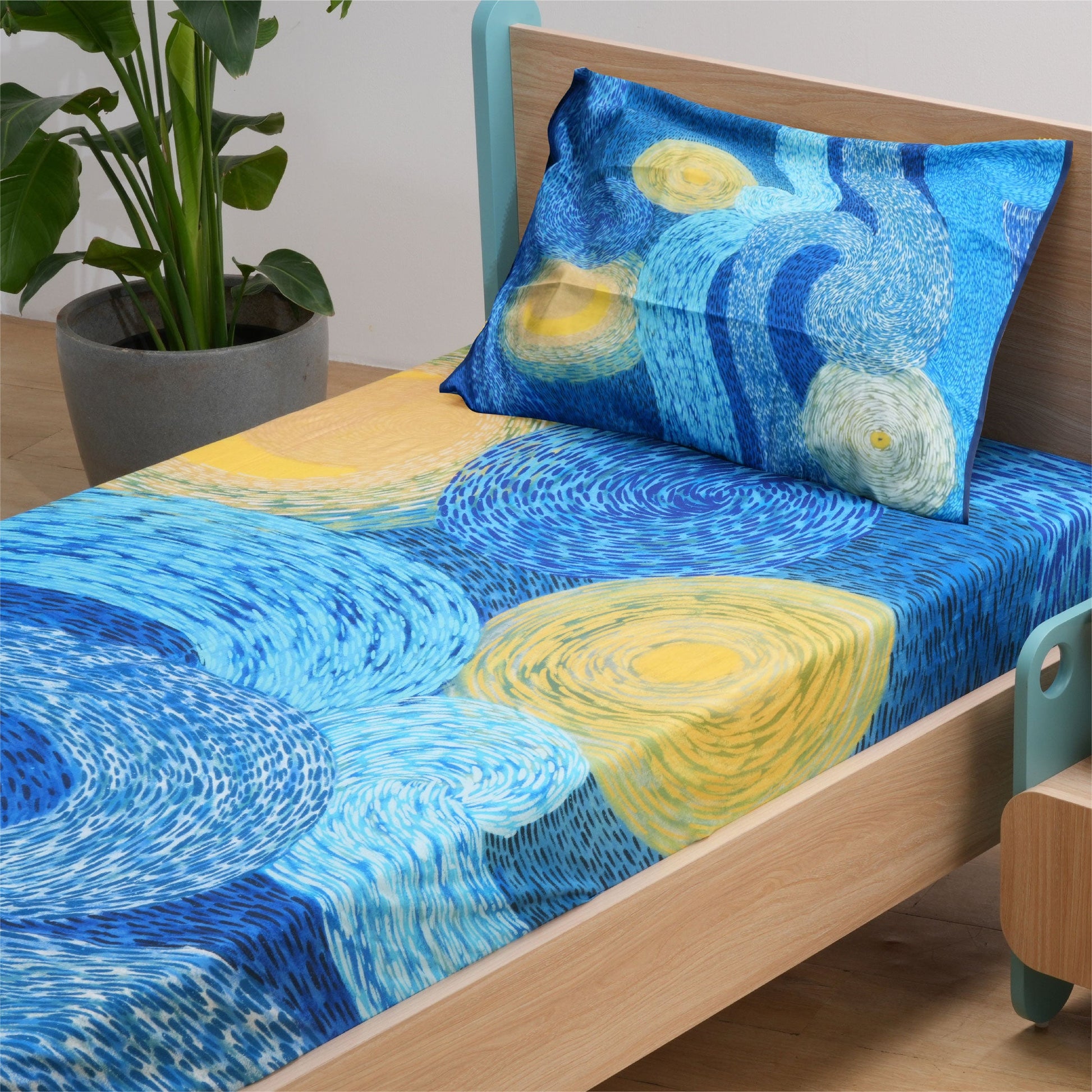 media_gallary Mondrian’s Mosaic + Vincent's Vision Single Bedsheets 4